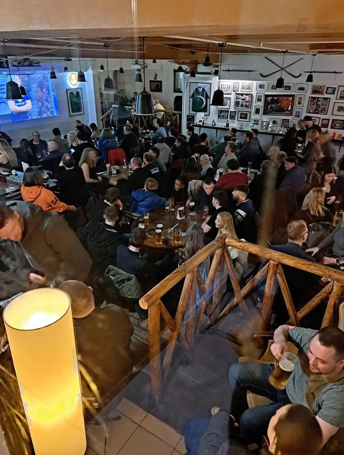 Pointer Pub