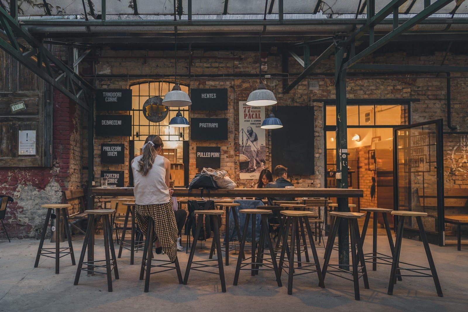Elesztohaz Brewery Budapest bar interior