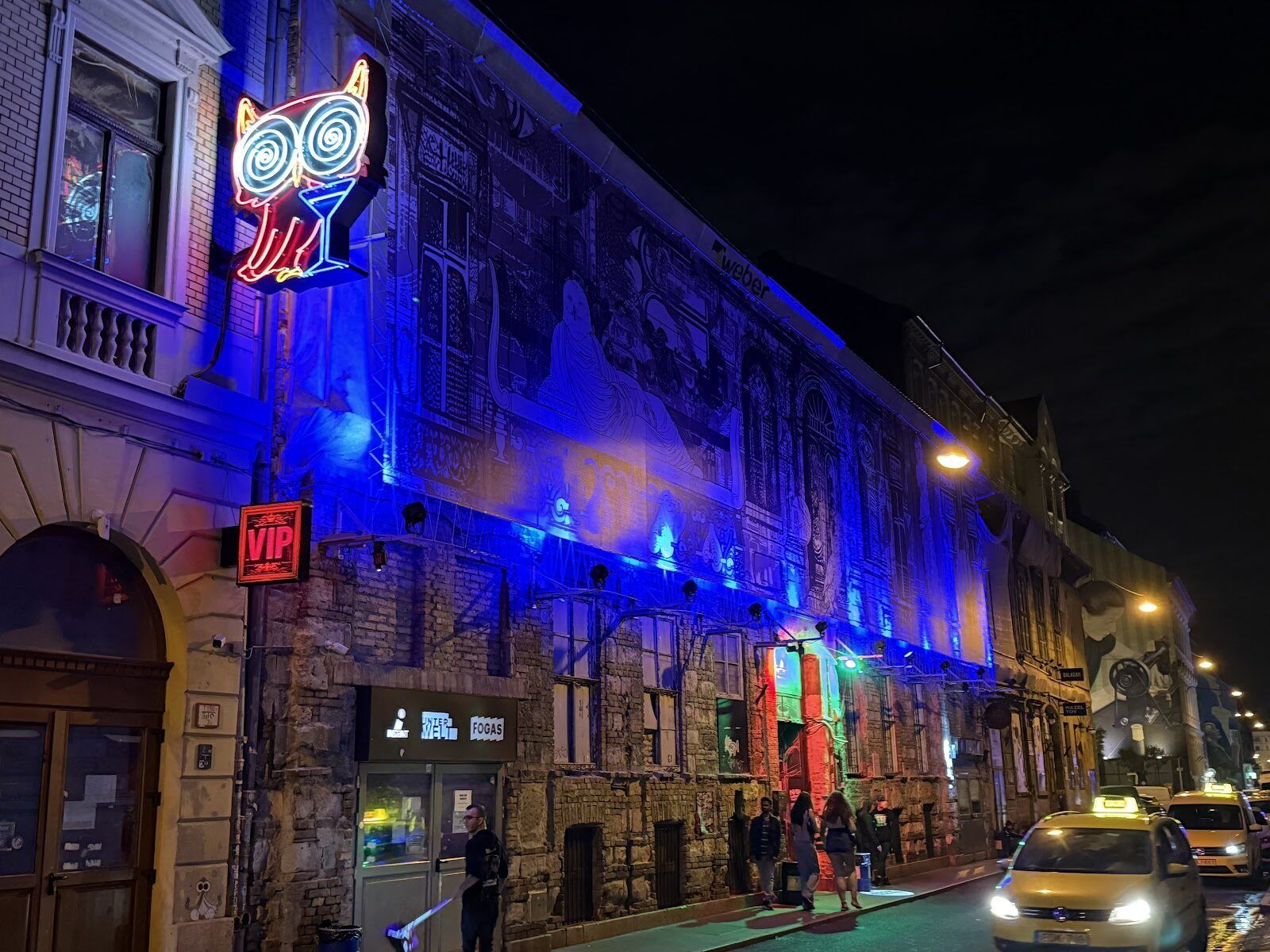 Instant-Fogas in Budapest
