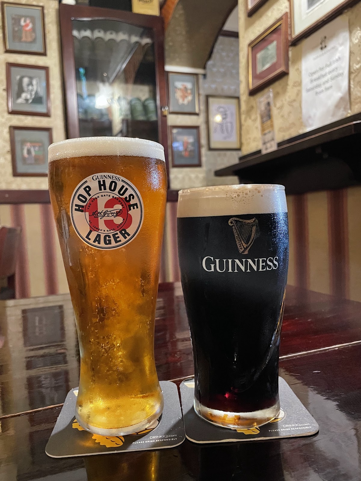 Champs Sport Pub