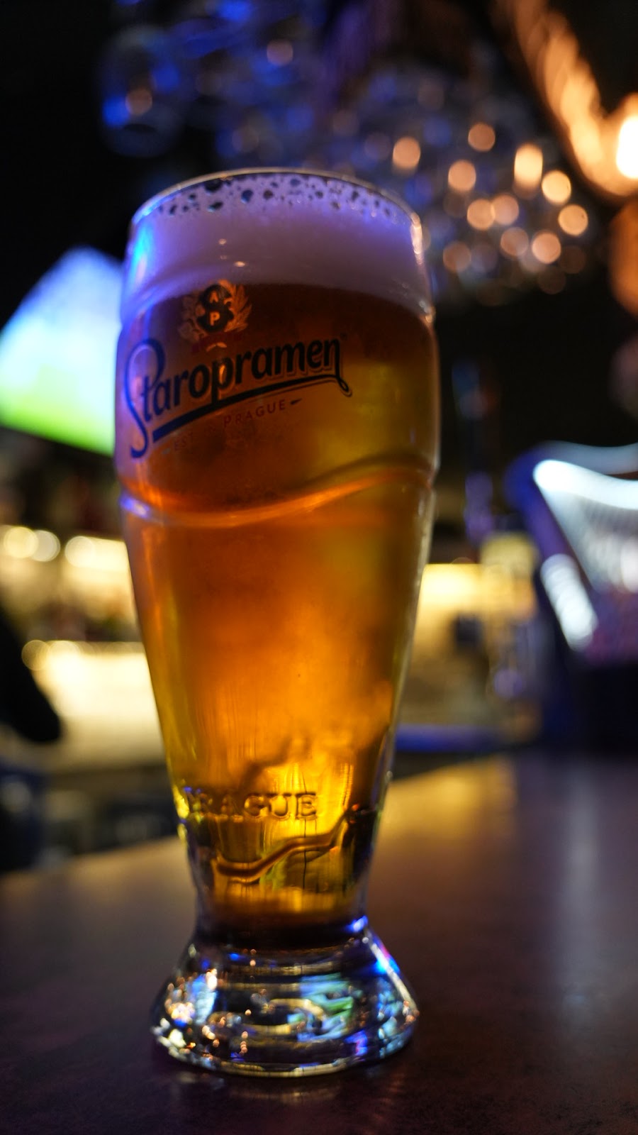 Champs Sport Pub