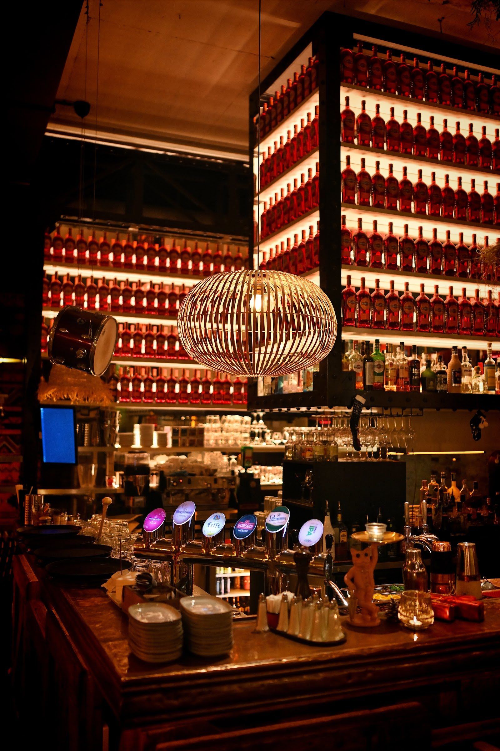 Spilberk Cocktail Bar Budapest bar interior