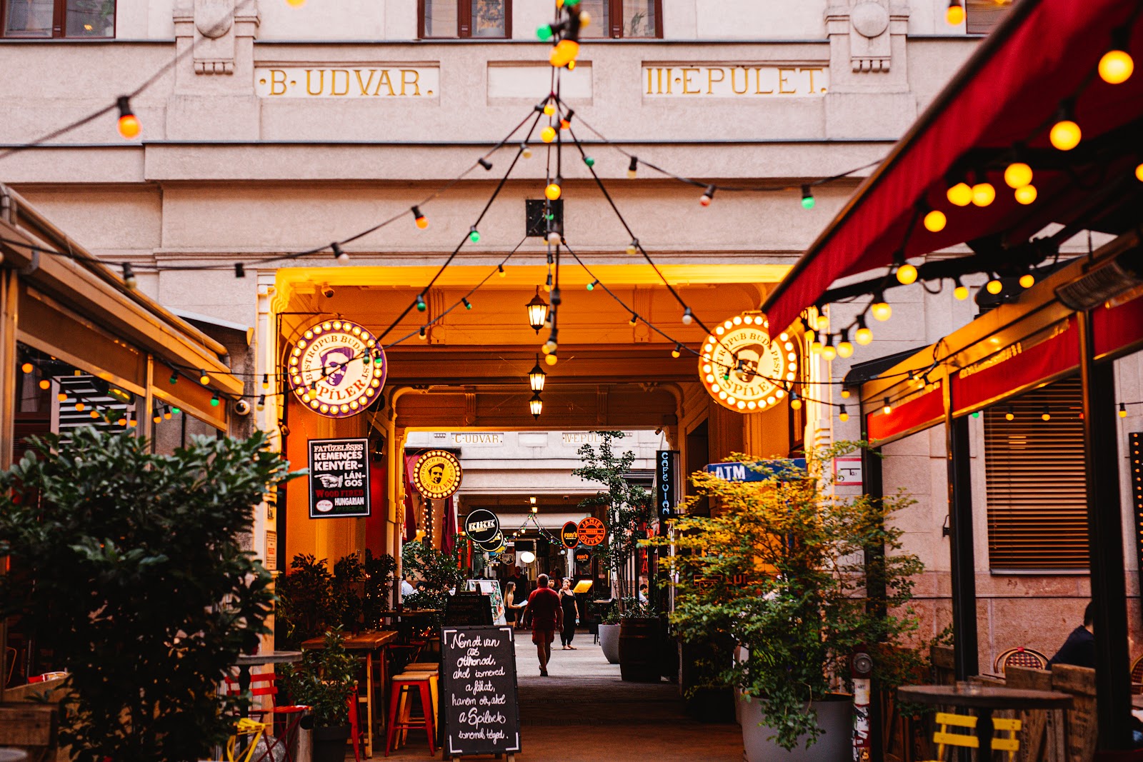 Spíler, Budapest