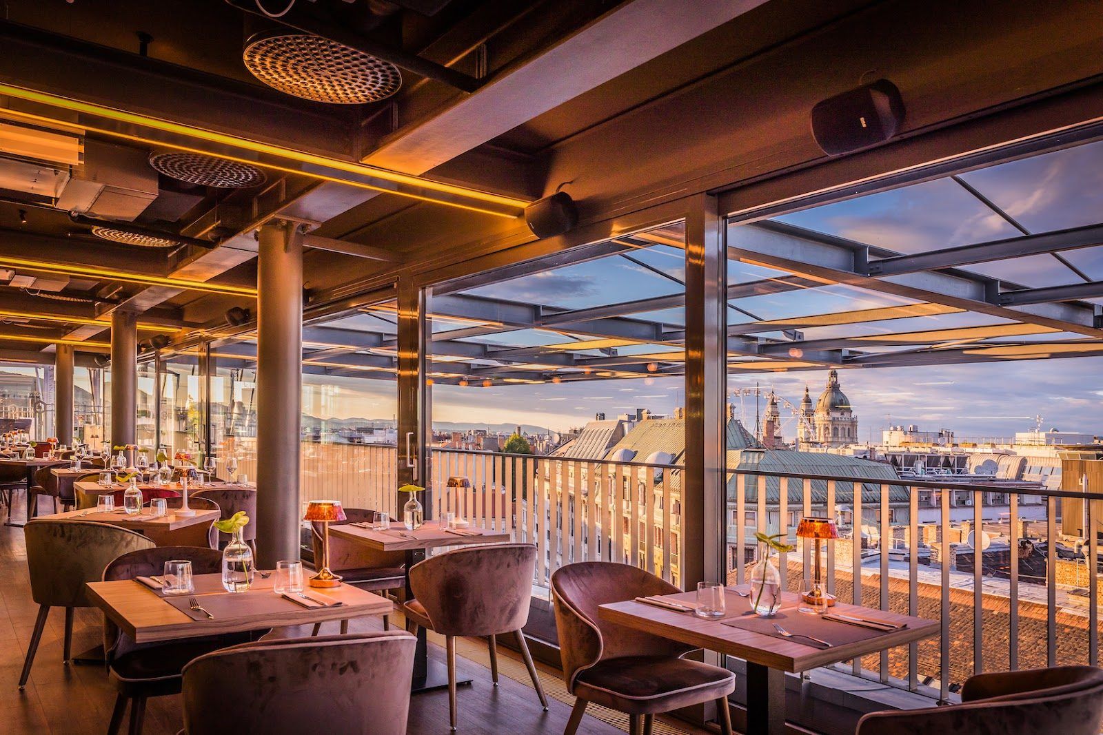 St Andrea Skybar Budapest bar interior