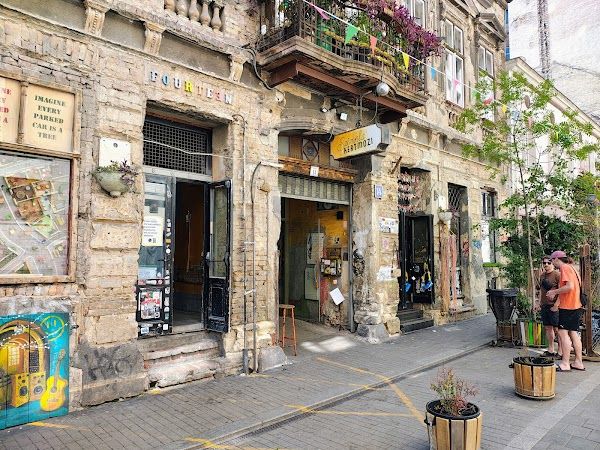 Boutiq' Bar Budapest