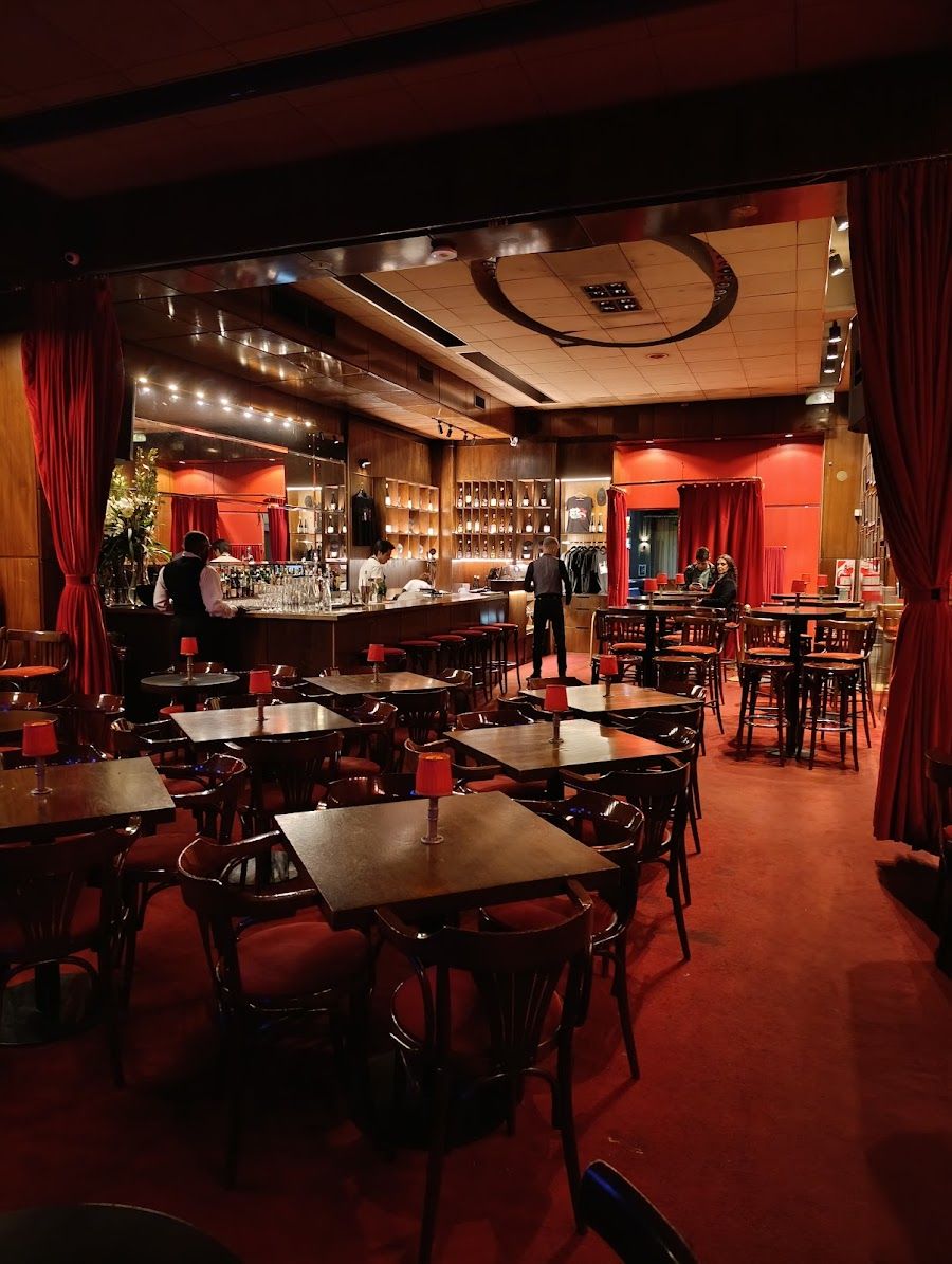 Bebop Club bar service