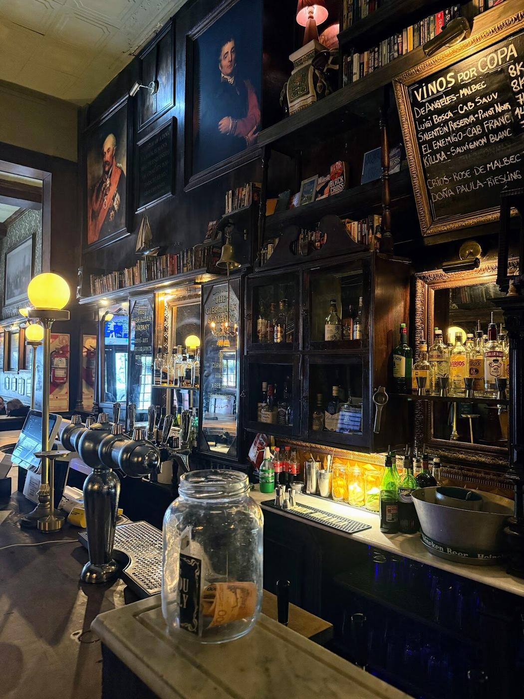 Gibraltar, Buenos Aires