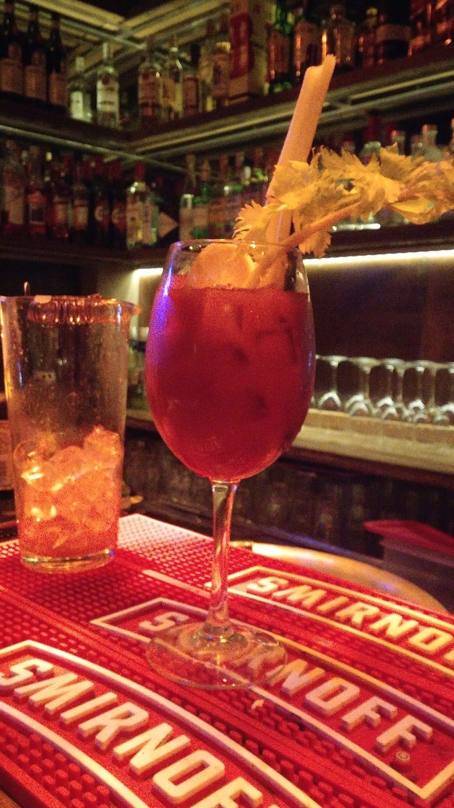 Niceto Club bar service