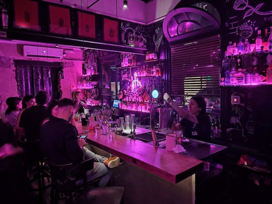 Tres Monos Palermo atmosphere