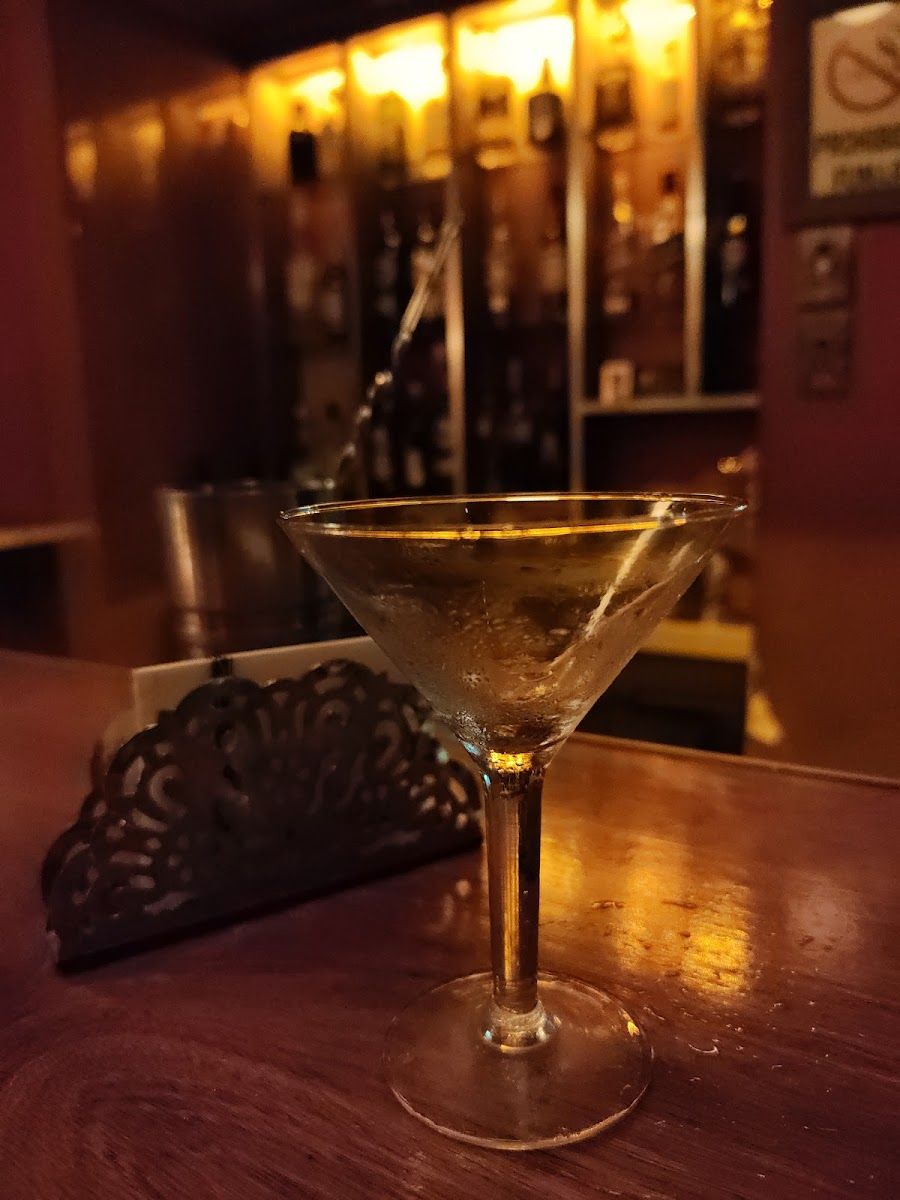 Virasoro Bar bar service