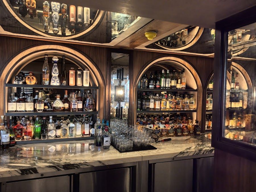 Bascule Whisky Wine & Cocktail Bar Cape Town interior