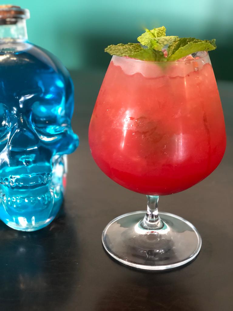 The Piano Bar bar service