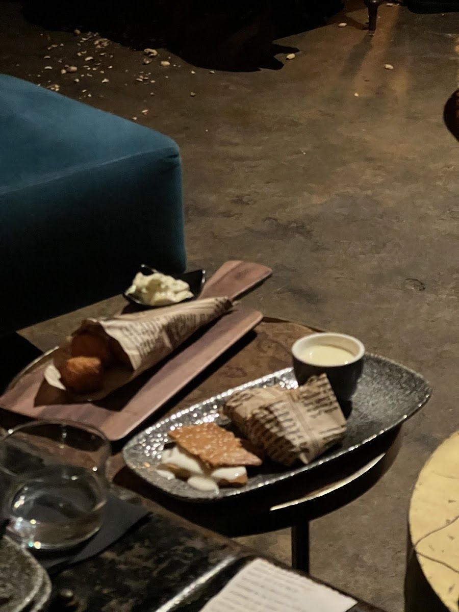 Art of Duplicity bar service