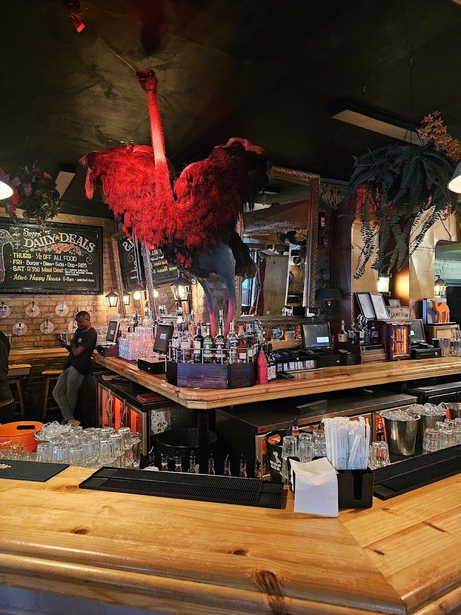 The Village Idiot cocktail at the bar