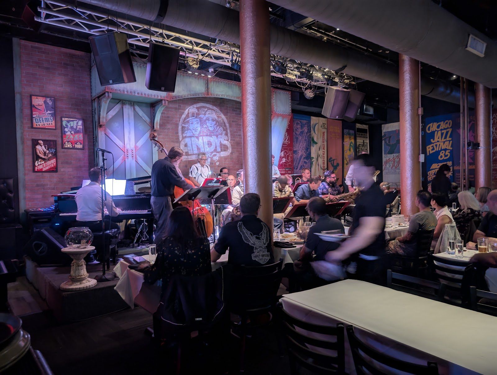 Andy's Jazz Club Chicago bar interior
