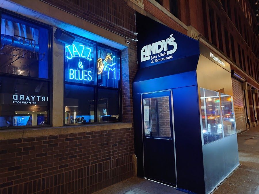 Andy's Jazz Club cocktail at the bar
