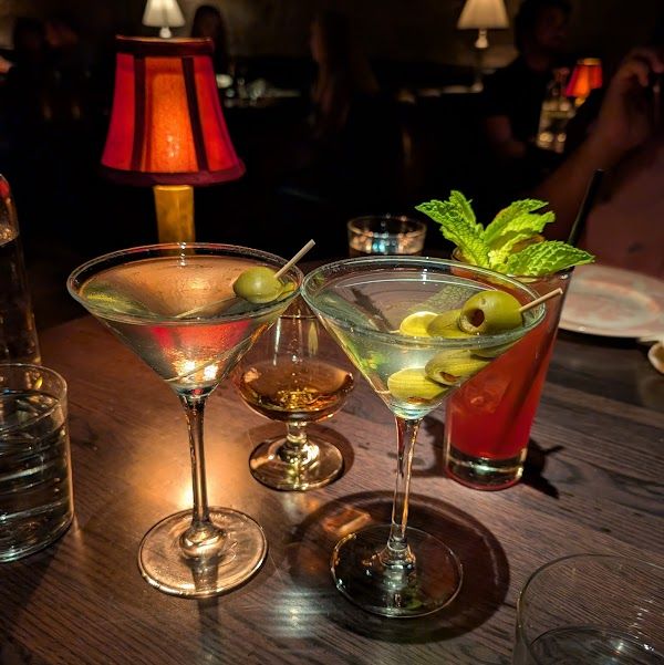 Gibsons Bar Chicago