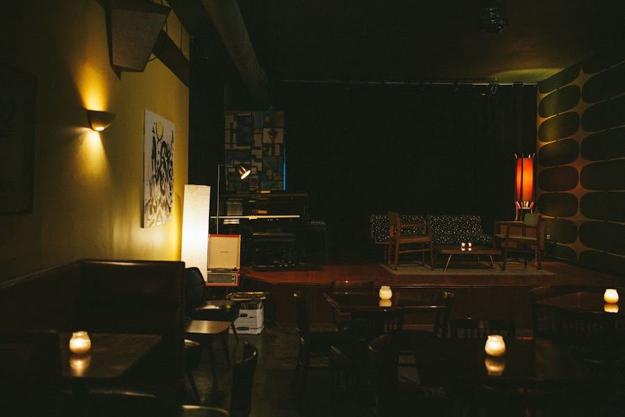 Hungry Brain, Chicago