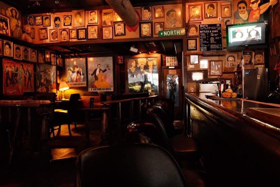 The Old Town Ale House cocktail at the bar