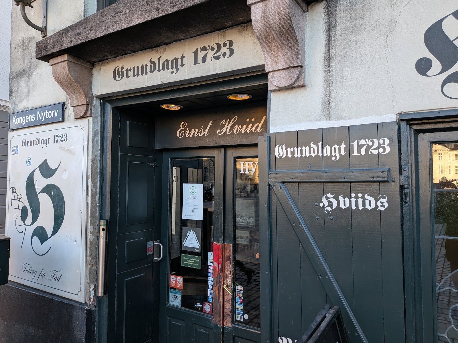 Hviids Vinstue, Copenhagen