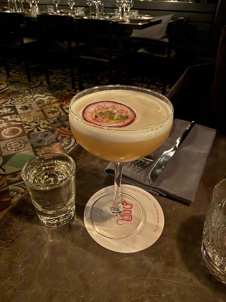 McGinleys Irish Pub cocktail at the bar
