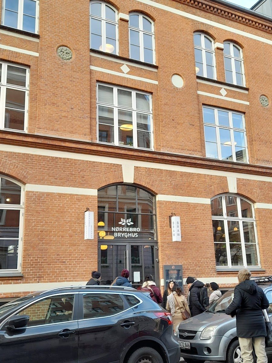 Norrebro Bryghus Rooftop bar service