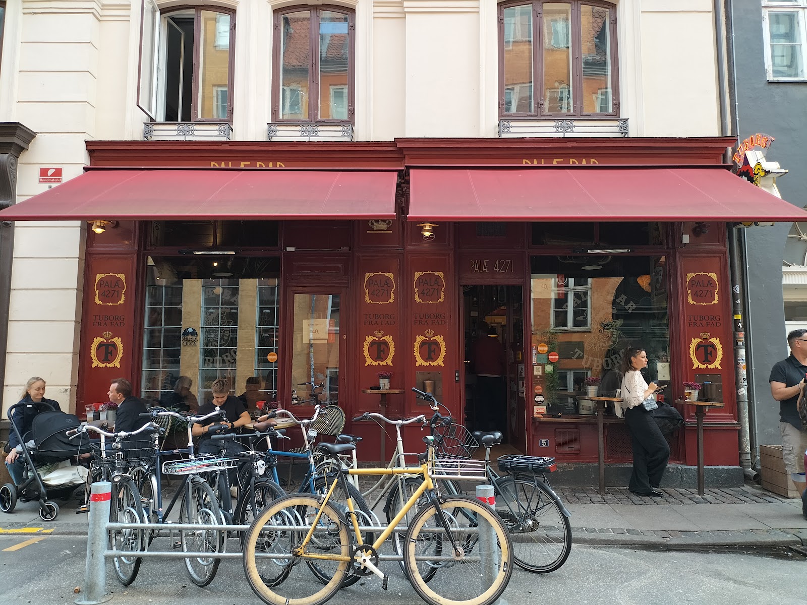 Palæ Bar, Copenhagen