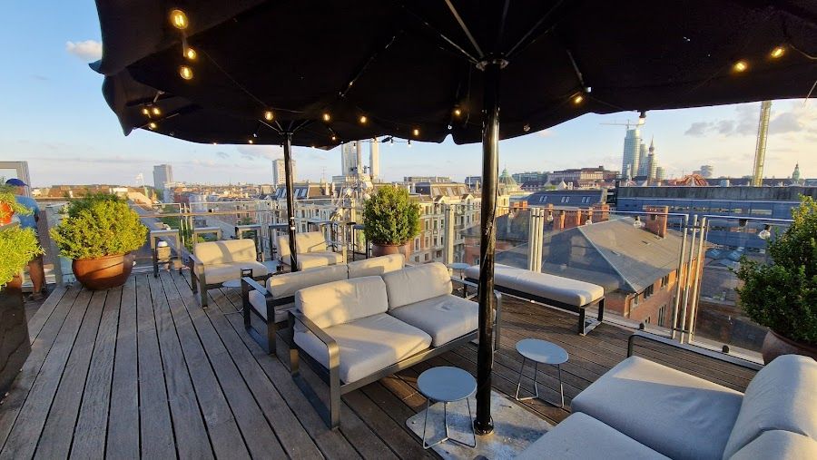 Ved Kanten Rooftop Indre By atmosphere