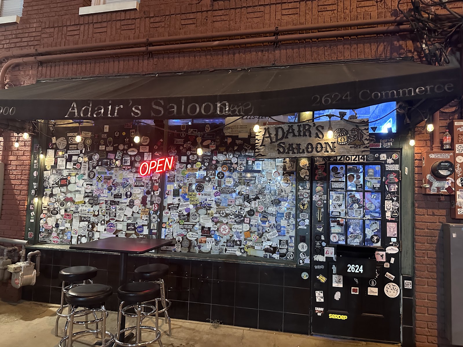 Adair's Saloon, Dallas
