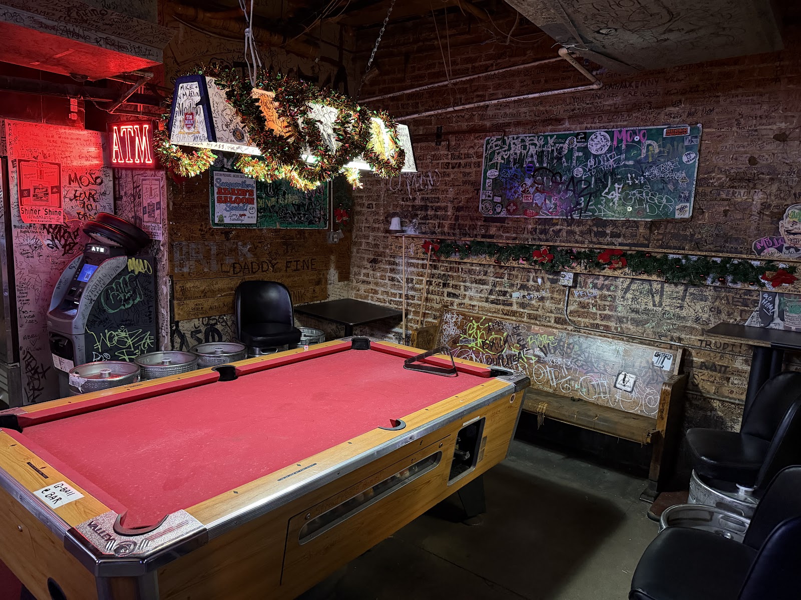 Adair's Saloon, Dallas