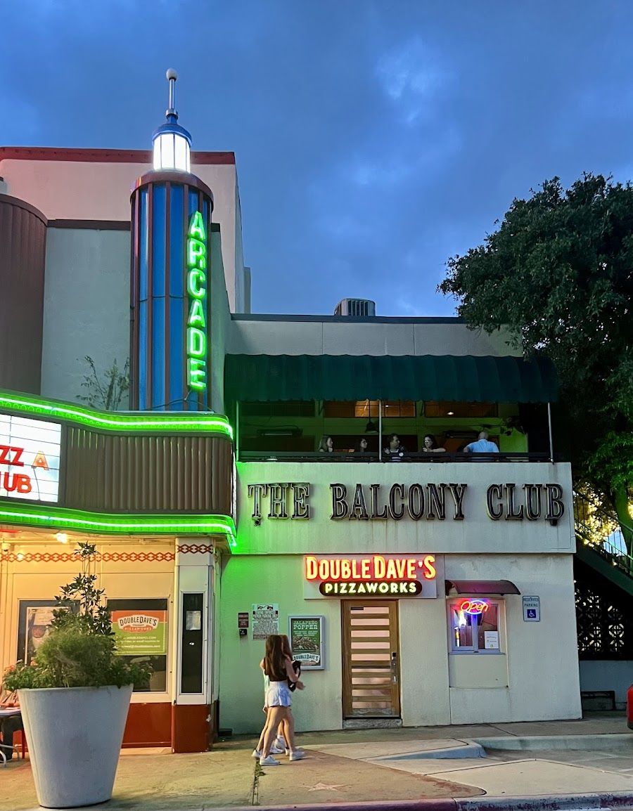 Balcony Club bar service