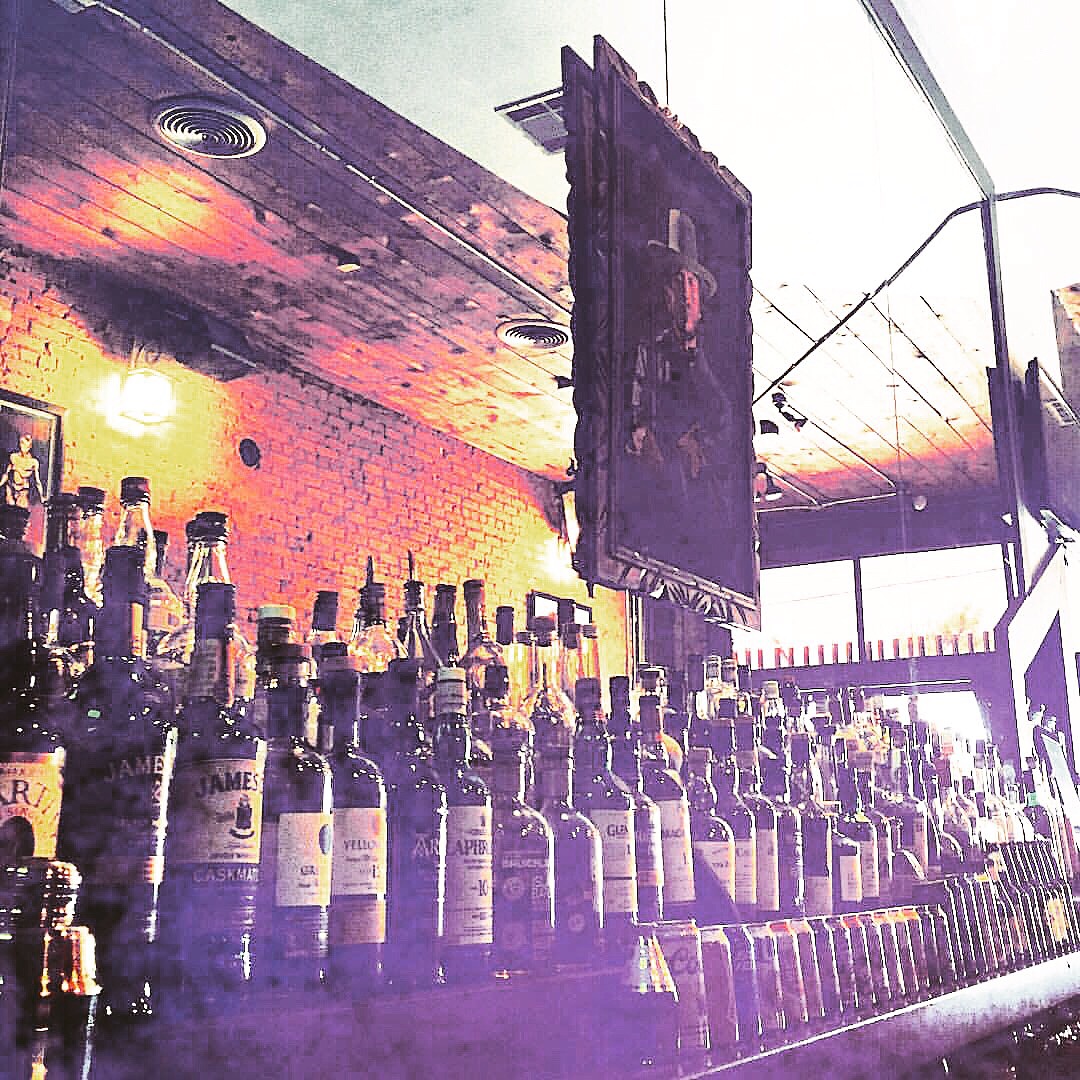 Black Swan Saloon, Dallas