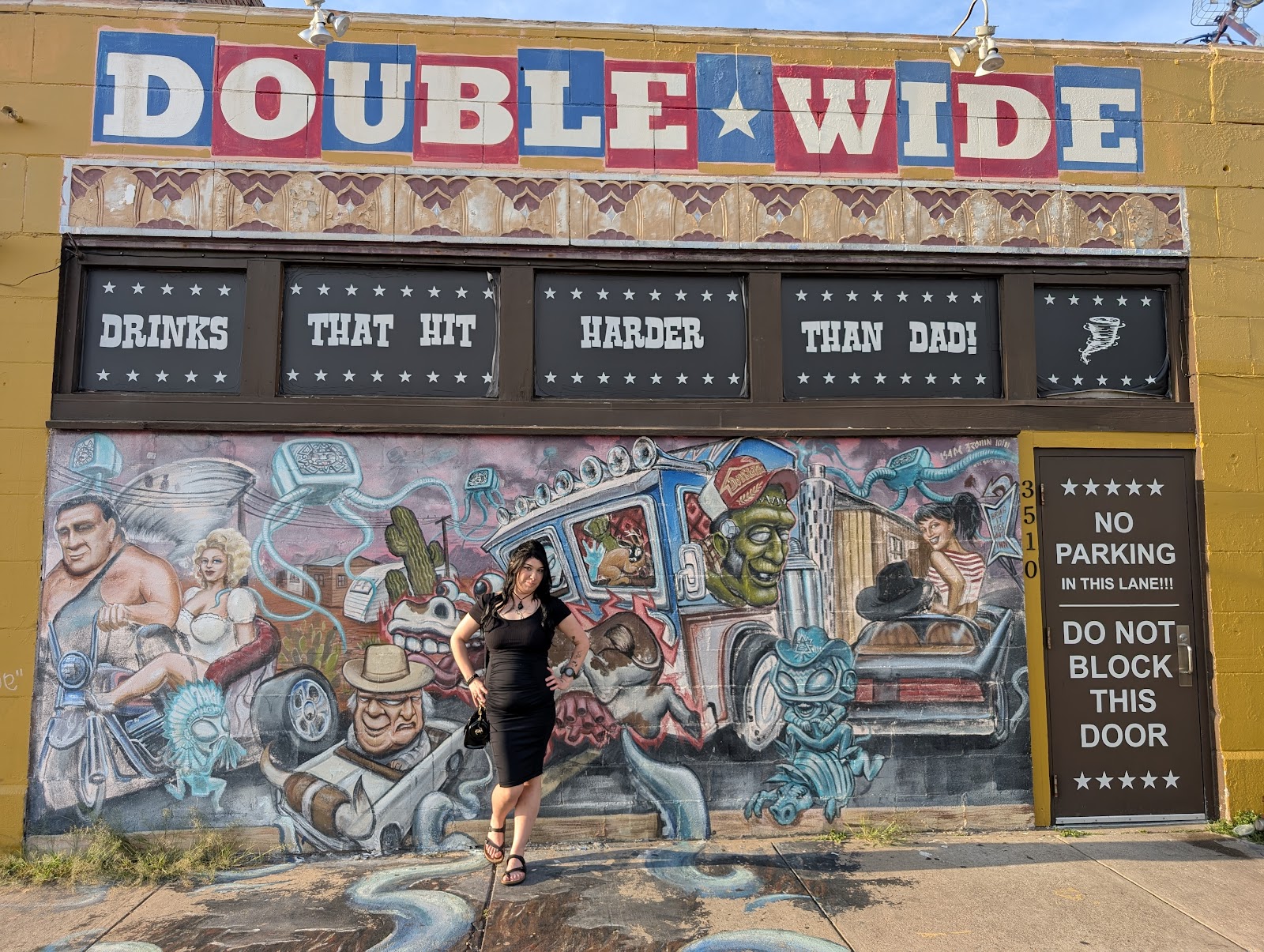 Double Wide, Dallas