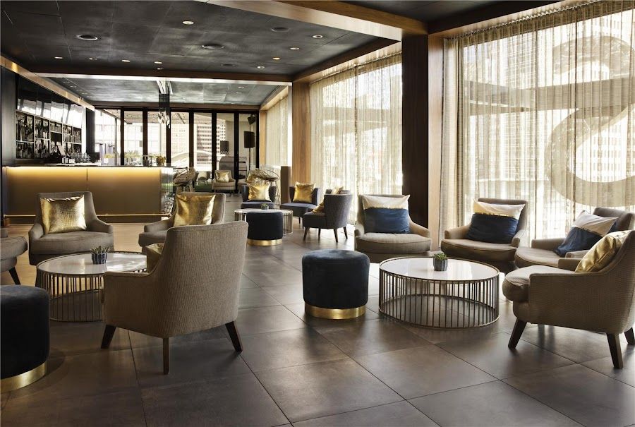 Loft Rooftop at Statler bar service