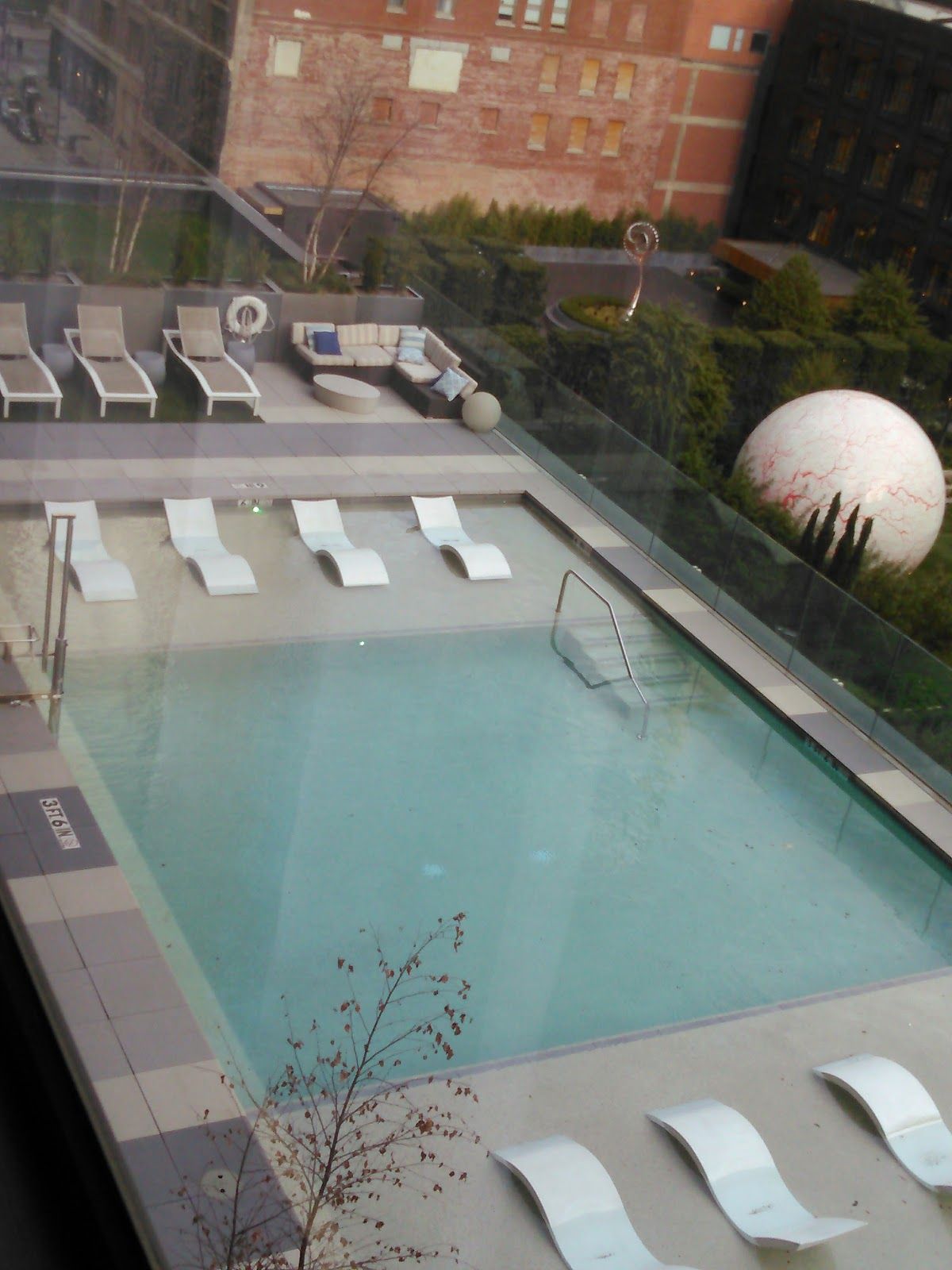 Sidebar, Dallas