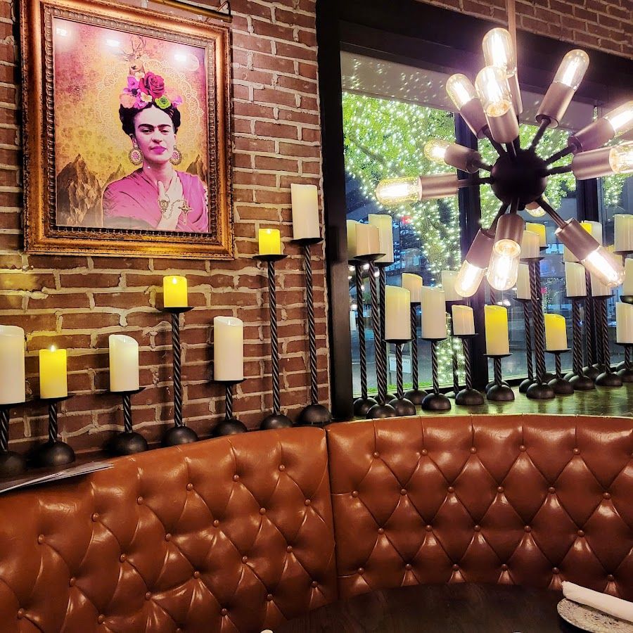 Mexican Sugar Cantina Dallas interior