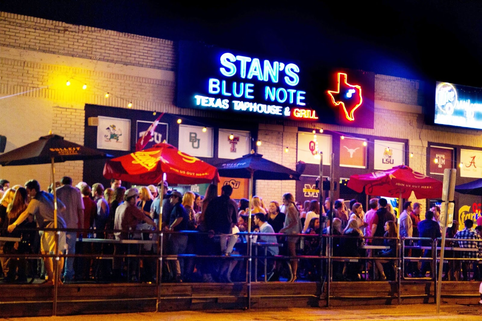 Christie's Sports Bar