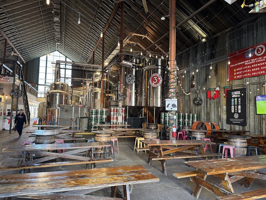 Three Nations Brewing Dallas interior