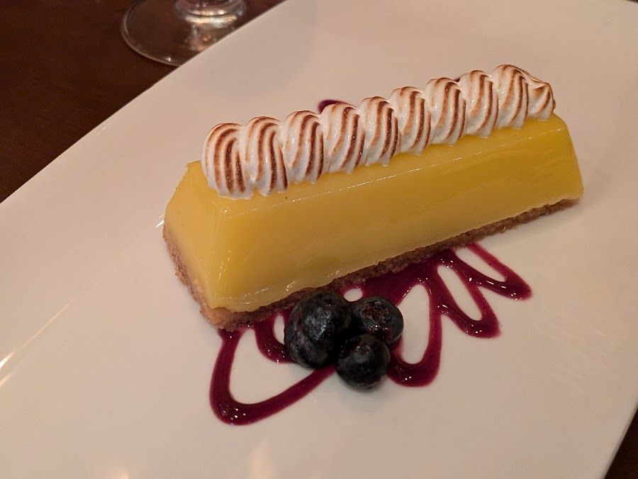 Fruition Restaurant Bar bar service