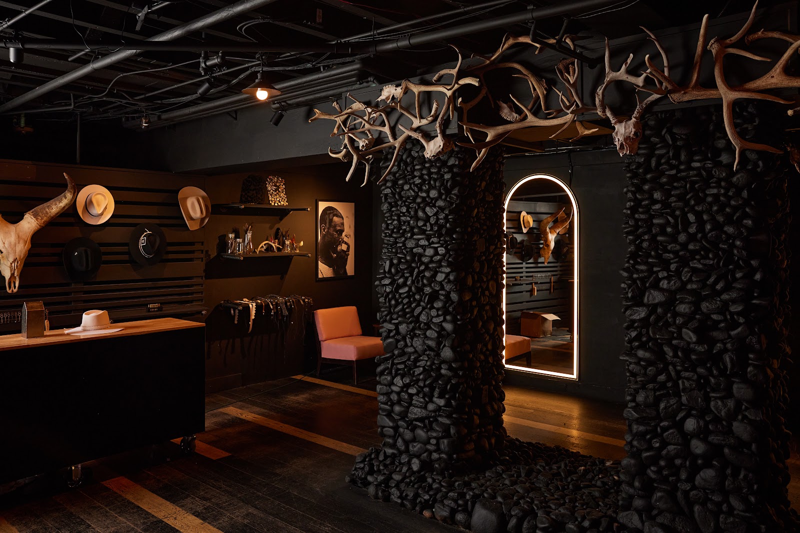 Ghost Saloon, Denver