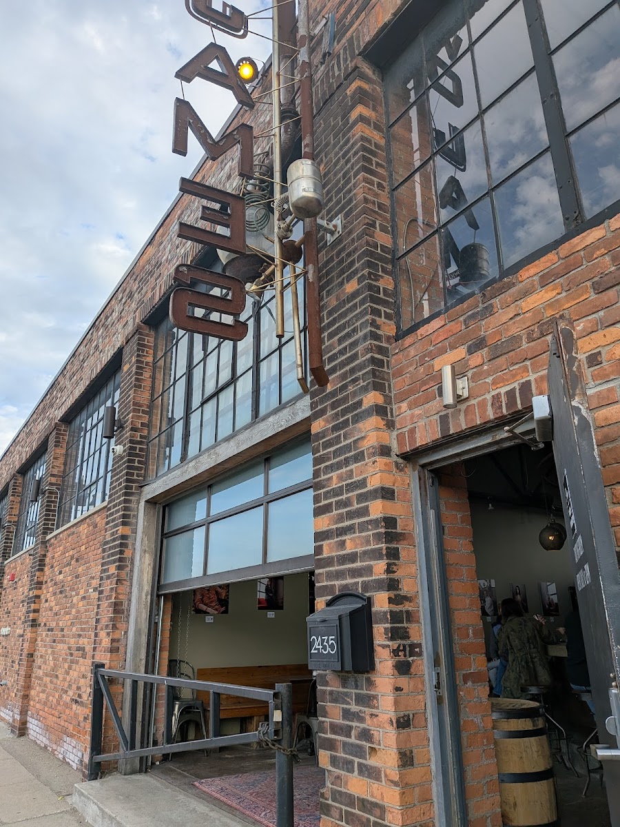 Two James Spirits, Detroit