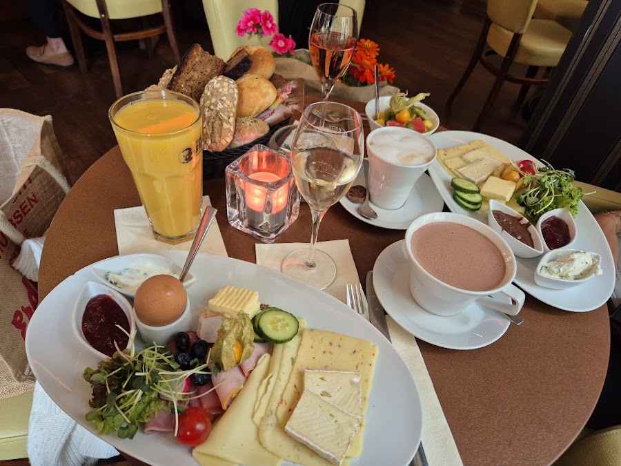 Lloyd Caffe, Dresden