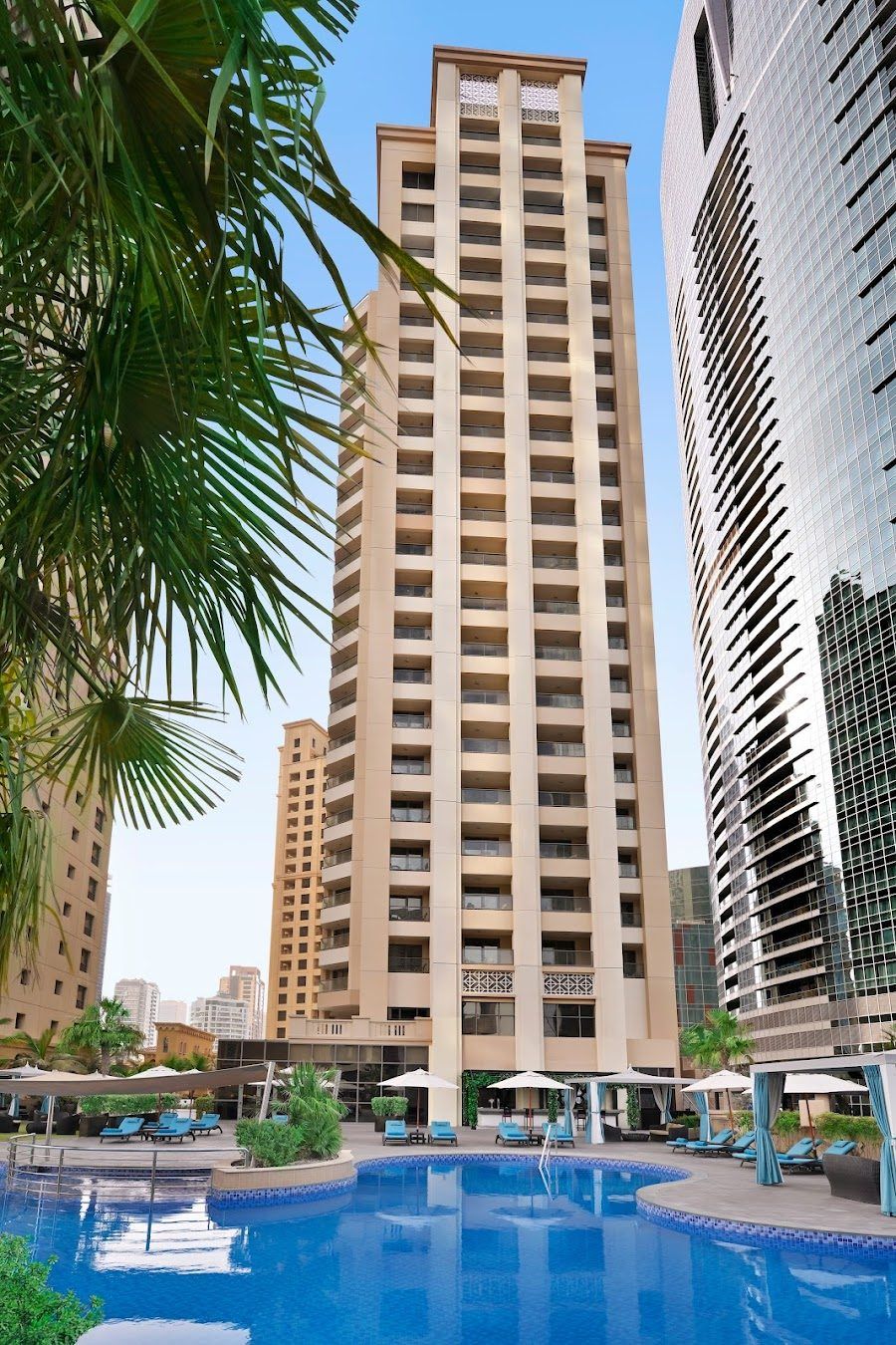 1701 Sheesha Lounge JBR atmosphere