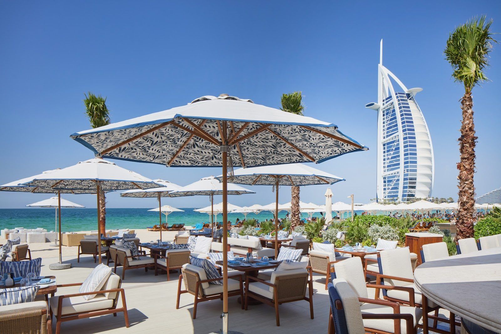 Anasa at Saadiyat Beach Dubai bar interior