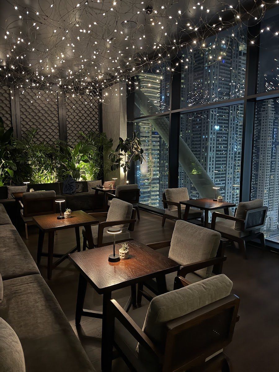 Attiko at W Dubai bar service