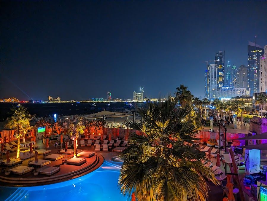 Bla Bla Beach Club JBR atmosphere