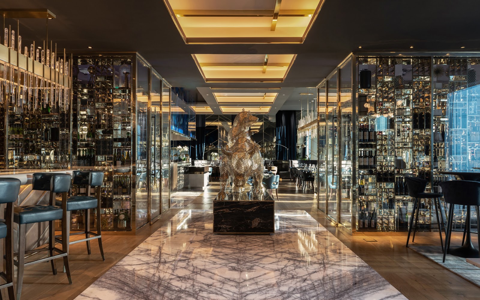 Bull &amp; Bear, Dubai