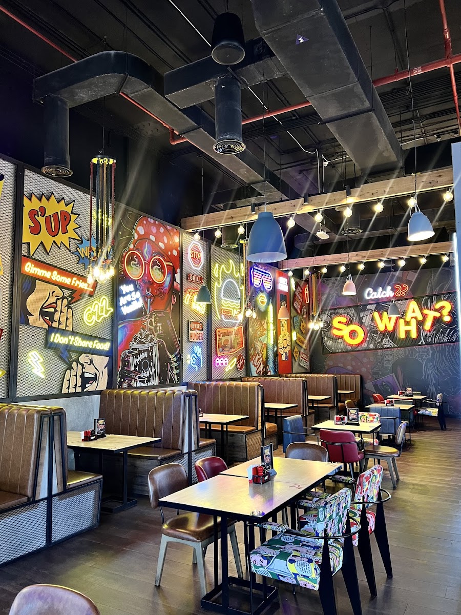 Catch 22, Dubai