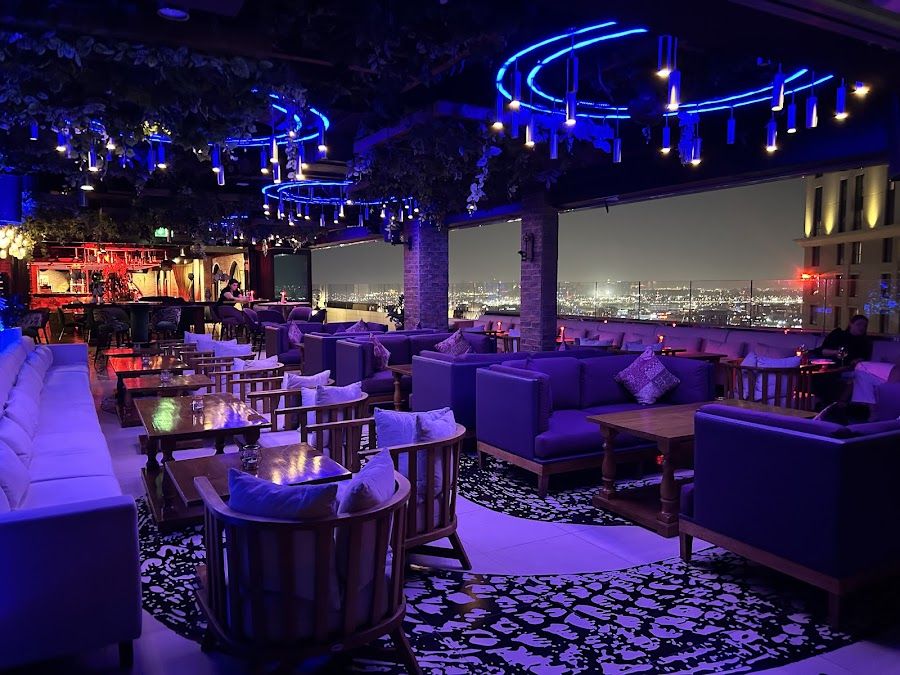 Eve Penthouse & Lounge Marina atmosphere