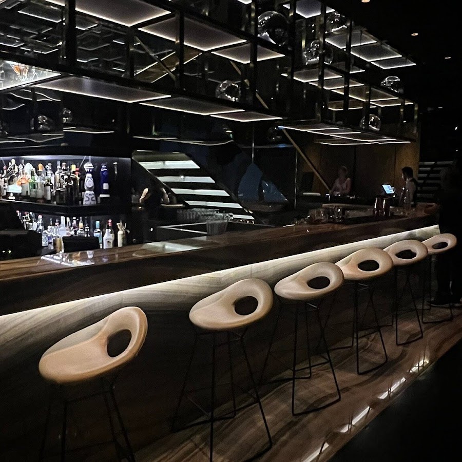 Vault, Dubai
